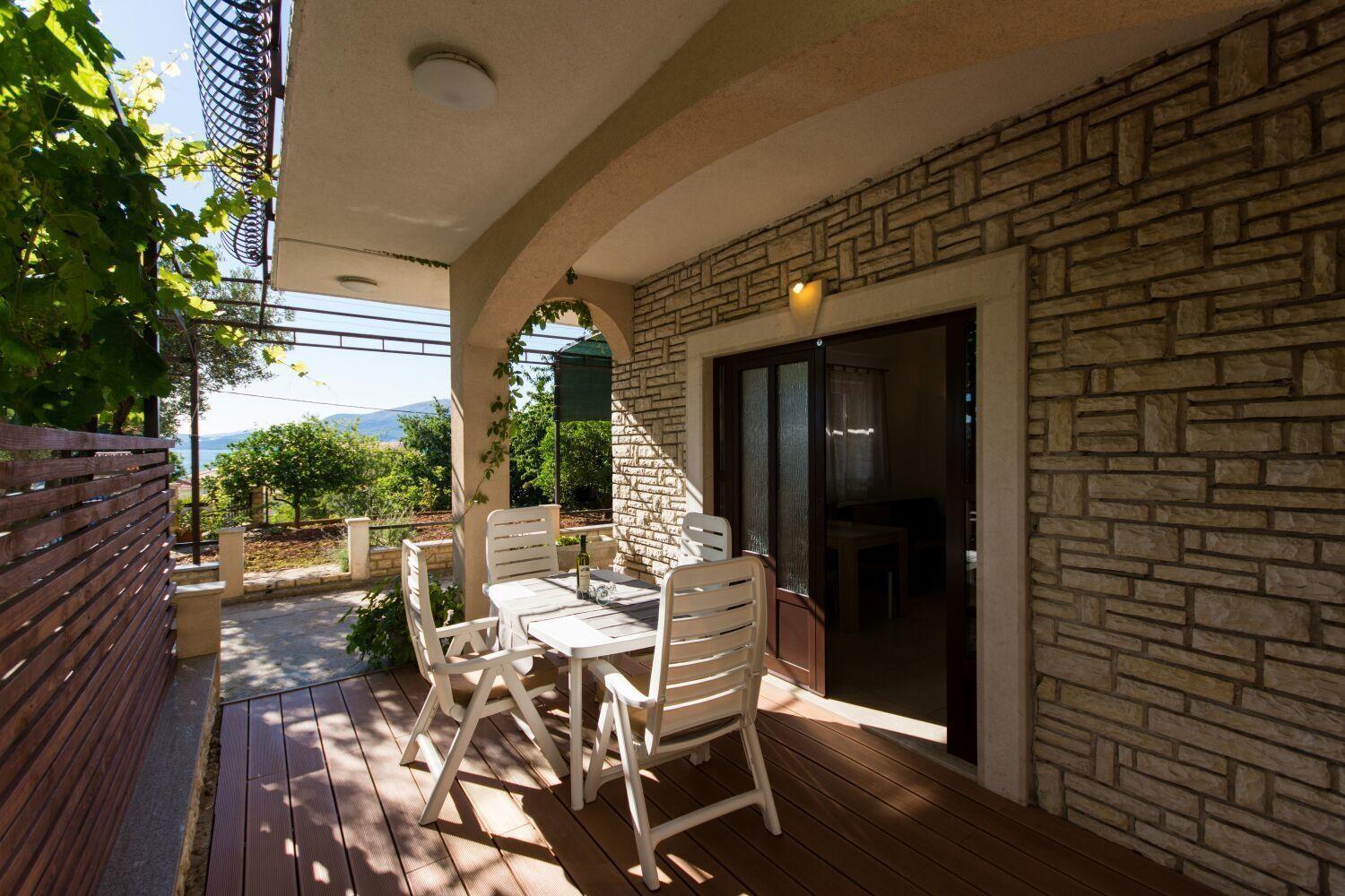 Apartment Bareta Trogir Extérieur photo